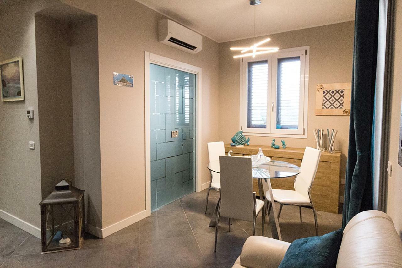 Ze-Vi Home Santa Flavia Extérieur photo